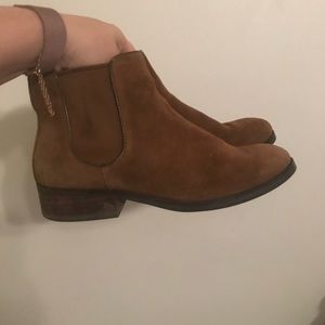 Cole Haan Chealsea Boots